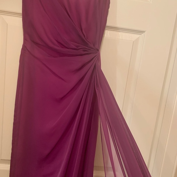 Stunning chiffon purple gown with extra flow swag - Picture 3 of 10